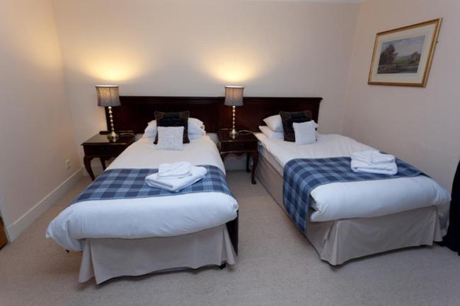 Bennachie Lodge Hotel Kemnay Kamer foto